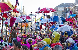 Marchandisage du carnaval de Dunkerque: œuvres d'art ou