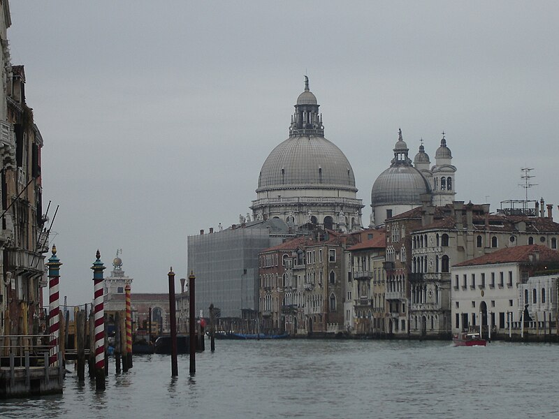 File:Santa Maria della Salute (Venice) 01650.JPG