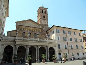 Santa Maria in Trastevere 8 (15789658891).jpg