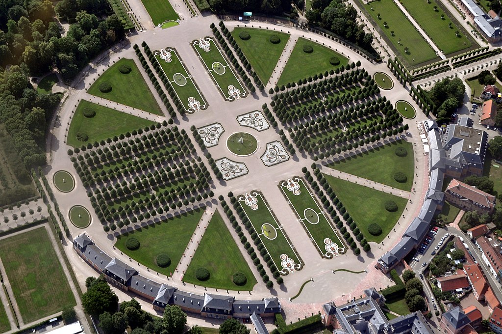 Schwetzingen Schlosspark Eingangsbereich Luftbild