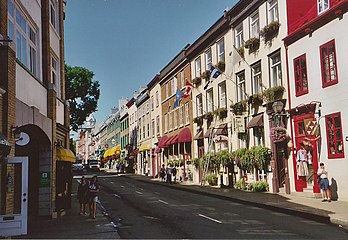 Streetscape Ville de Québec, Québec Canada August 2005