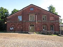 The office of the Governing Body of Suomenlinna at Suomenlinna C 40, 00190 Helsinki. Suomenlinnan hoitokunta-2020-06-28 20-33-06.jpg