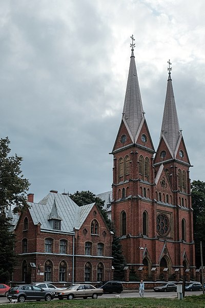 File:Sv.Franciska katoļu baznīca, Rīga, 2017.jpg