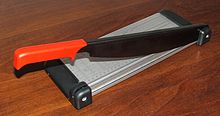 A paper cutter Taglierina.jpg