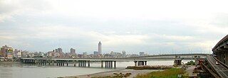 <span class="mw-page-title-main">Taipei Bridge</span> Bridge in Taipei and Sanchong, Taiwan