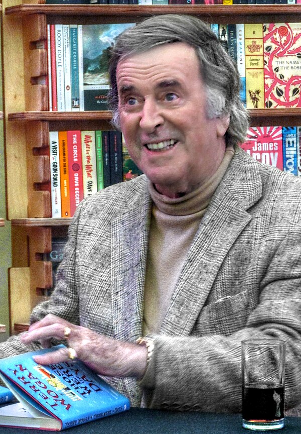 Terry Wogan (pictured in 2015), co-presenter of the 1998 contest