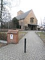 Die evangelische Thomaskirche im dörflich geprägten Westen des Stadtteiles