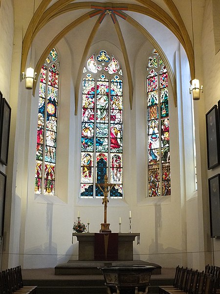 File:Thomaskirche Stained Glass Window 03.JPG