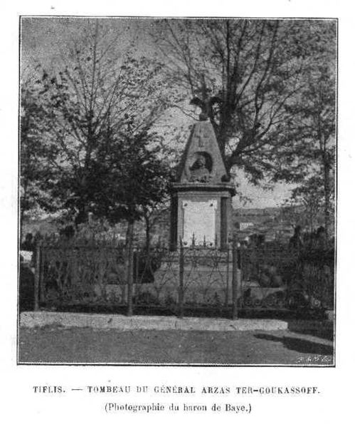 File:Tomb of General Arzas Ter-Gukasov, Tbilisi (Baron de Baye photo).JPG