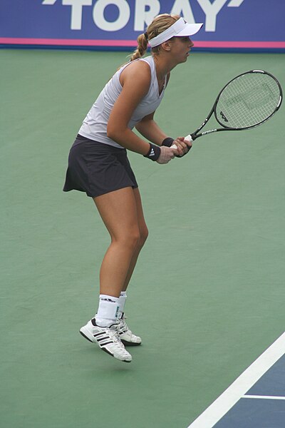 File:Toray PPO 2009 Sabine Lisicki-1.jpg