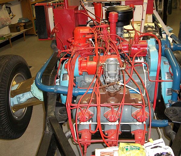 Tucker 589cu.in. prototype direct drive engine. (Note torque converters at each end and the early rubber disk-type suspension used on prototype)