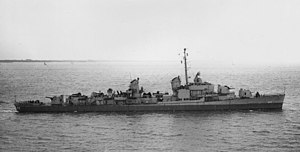 USS Fechteler (DD-870) in April 1946