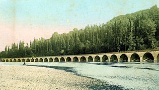 Vue partielle du viaduc du Mignon en 1903.