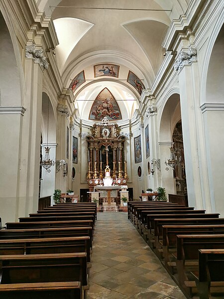 File:Vinadio (CN) - chiesa di San Fiorenzo - interno.jpg