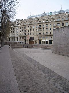 Plaza de los Fueros Place