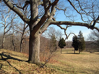 How to get to Beaver Brook Reservation with public transit - About the place