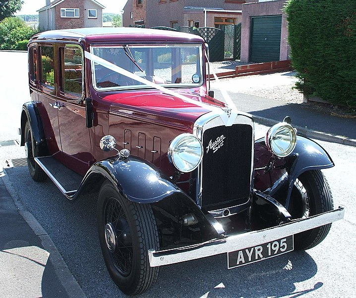 File:Wedding vintage car.jpg