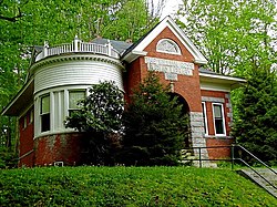 William Ross Public Library, Chaplin CT.jpg