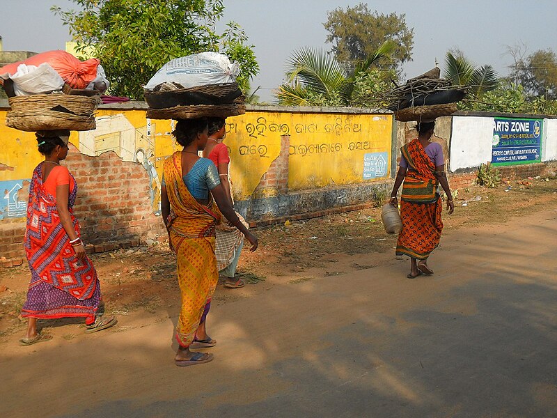 File:Women in Orissa.JPG