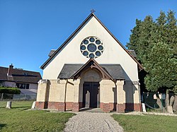 Église Sainte-Jeanne-d'Arc d'Eslettes 2.jpg
