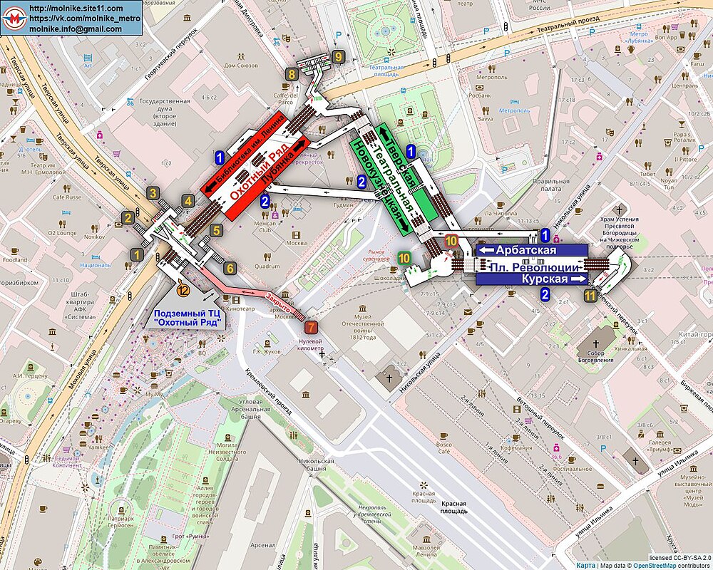 Театр рядом с метро. Схема станции метро площадь революции. Охотный ряд станция метро схема. Площадь революции станция метро Москва схема. Схема станции Охотный ряд с выходами.