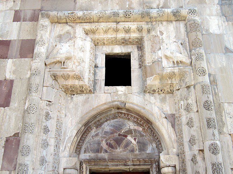 File:Վանական համալիր «Գանձասար» 034.jpg