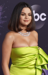 Selena Gomez: Biografía y carrera actoral, Carrera musical, Estilo musical e influencias