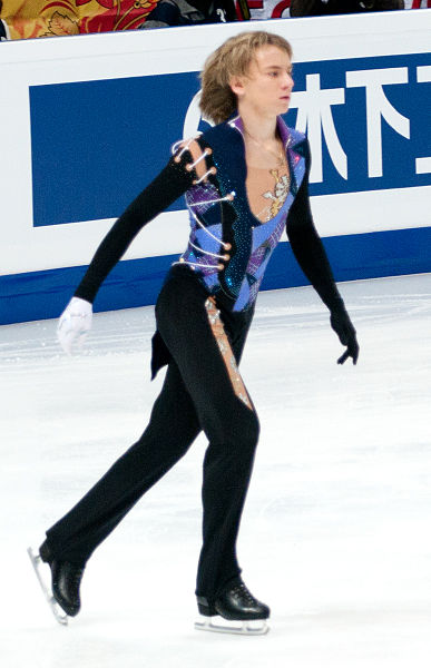 File:2011 Figure Skating WC Artur Gachinski (3).jpg