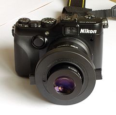 Bonnette Raynox MSN-505 sur un Nikon Coolpix P7100.