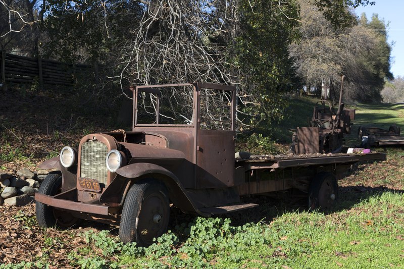 File:A vintage truck, part of a local landowner's display of old-time vehicles and mining equipment near the settlement of Bangor, south of Oroville in Butte County, California LCCN2013631161.tif