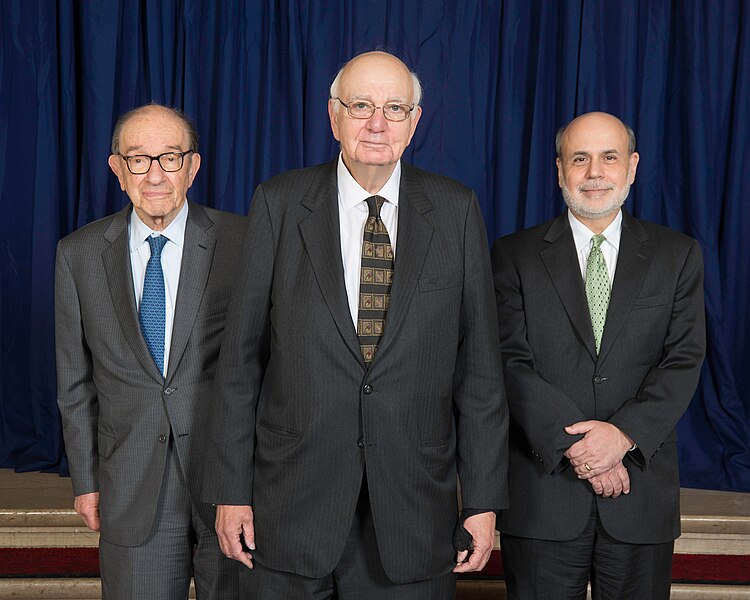 File:Alan Greenspan, Paul Volcker and Ben Bernanke - 2014 (13896577879).jpg