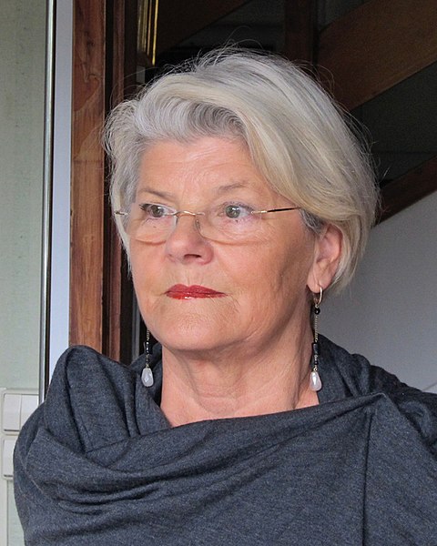 File:Anna Rogler-Kammerer Portrait.jpg