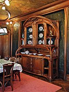 Шкаф (1903) по проекту Эжена Валлена. Музей школы Нанси