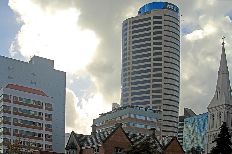 File:Auckland Street View 01 (5642227787).jpg