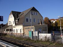 Empfangsgebäude (heute Gemeindeverwaltung), Gleisseite