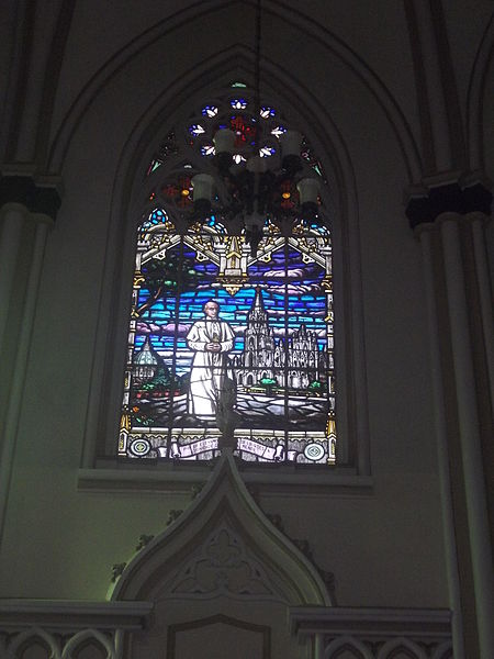 File:Basílica de Nossa Senhora de Lourdes, Belo Horizonte, Brasil 003.JPG