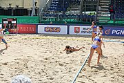 Deutsch: Beachhandball Europameisterschaften 2019 (Beach handball Euro); Tag 2: 3. Juli 2019 – Frauen, Vorrunde Gruppe C, Spanien-Griechenland 2:1 (12:20, 18:16; 8:2) English: Beach handball Euro; Day 2: 3 July 2019 – Women Preliminary Round Group C – Spain-Greece 2:1 (12:20, 18:16; 8:2)