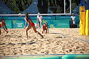 Deutsch: Beachvolleyball bei den Olympischen Jugendspielen 2018; Tag 8, 14. Oktober 2018; Mädchen, Achtelfinale – Bolivien-Puerto Rico 0:2 (18–21/18–21 ) English: Beach volleyball at the 2018 Summer Youth Olympics at 14 October 2018 – Girls Round of 16 – Bolivia-Puerto Rico 0:2 (18–21/18–21 )