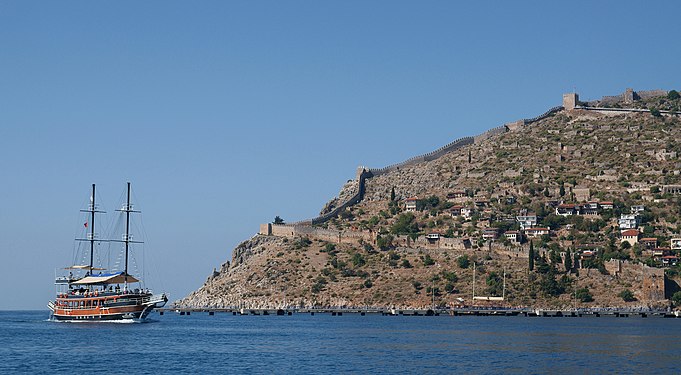 Boat cruising towards Alanya harbour