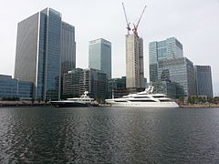 Vue de Canary Wharf depuis sa marina