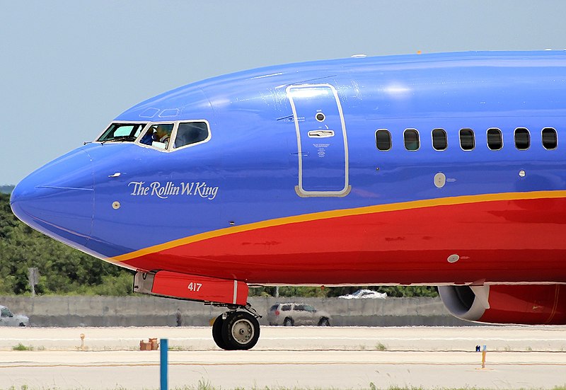 File:Boeing 737-7H4, Southwest Airlines JP7407955.jpg