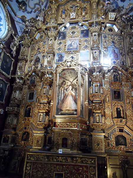 File:Capilla de Novicios del Colegio Jesuita de Tepotzotlán.JPG