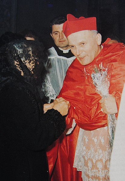 File:Cardinale Wojtyła nella Chiesa di San Cesareo de Appia a Roma.jpg