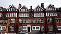 wikimedia_commons:1=File:Carlton Court, Knole Road, Bexhill.jpg