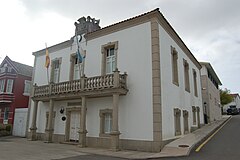 Casa consistorial de Ponteceso.jpg