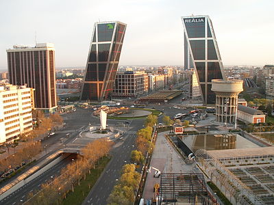 Puerta de Europa, Madrid