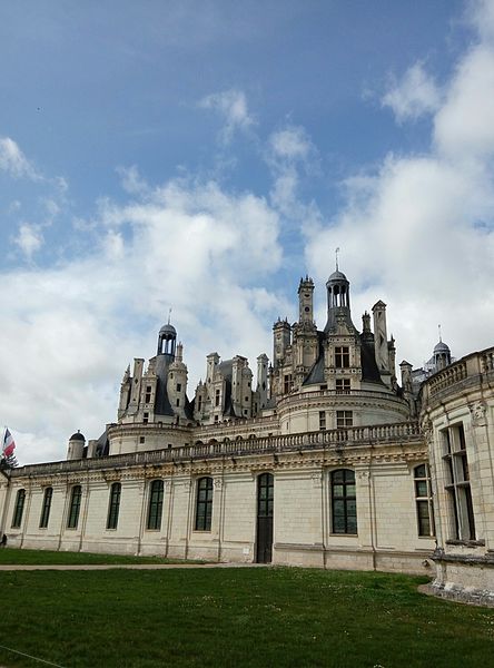 File:Château de Chambord 1 27-03-2016.jpg