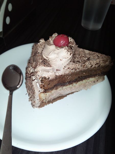 File:Chocolate hungarian cake.jpg