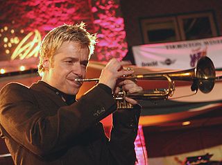 <span class="mw-page-title-main">Chris Botti</span> American trumpeter and composer (born 1962)