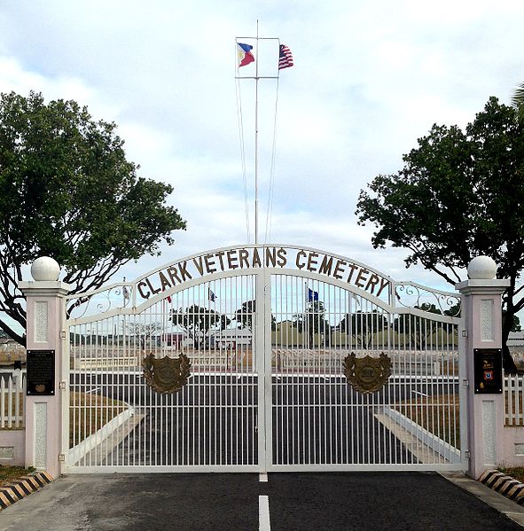 File:Clark Cemetery Entrance Gate.jpg